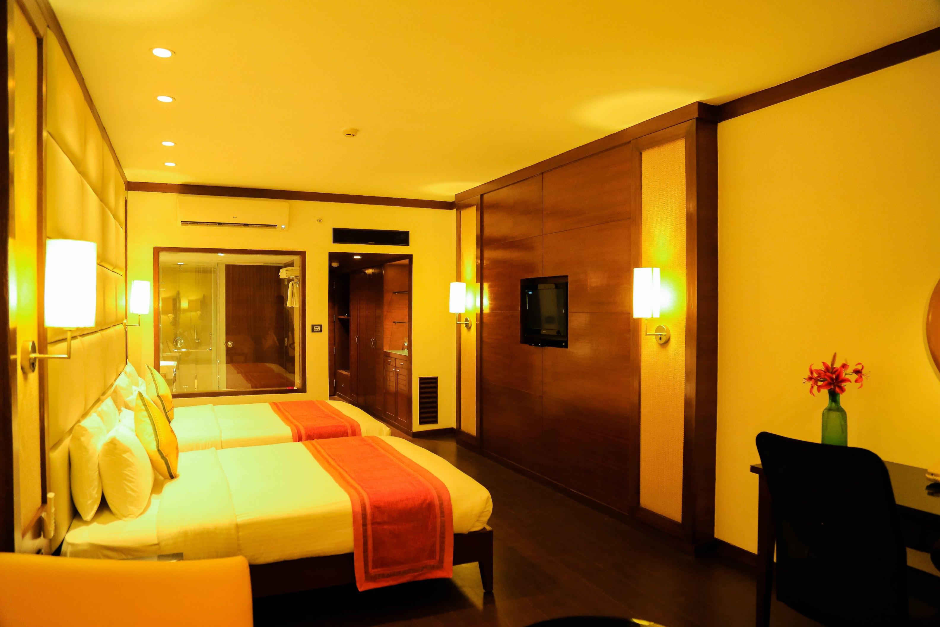 Royal Orchid Resort & Convention Centre, Yelahanka Бангалор Экстерьер фото