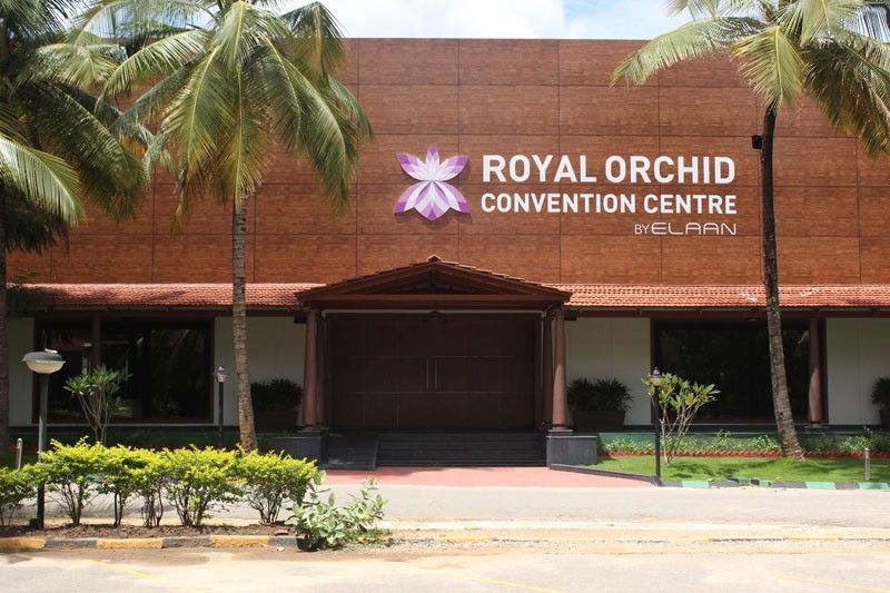Royal Orchid Resort & Convention Centre, Yelahanka Бангалор Экстерьер фото